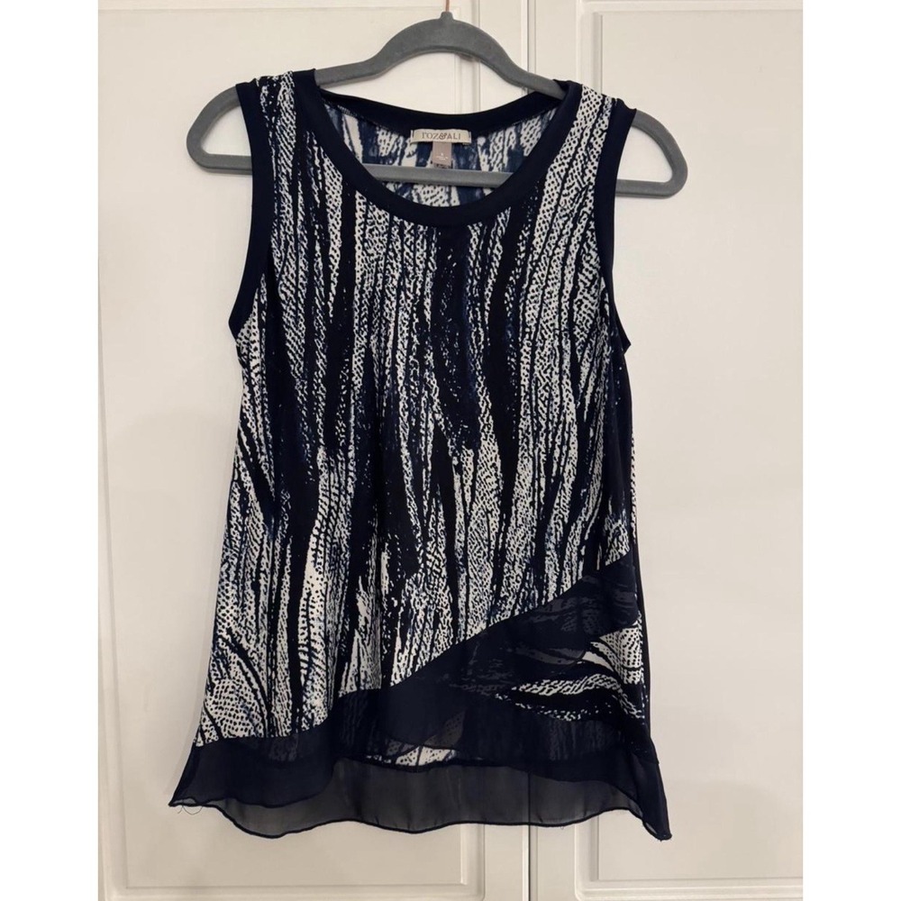 Roz & Ali Navy and White Sleeveless Blouse Scoop Neckline Size Small EUC